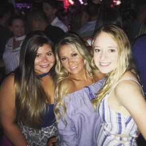 Meet your Posher, Halley